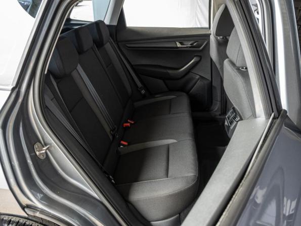 Skoda Karoq I с пробегом 2022 года, цена 2 330 000 рублей, 81452 км, внедорожник, Автокод Объявления