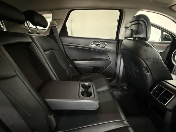 Kia Sportage V с пробегом 2022 года, цена 3 230 000 рублей, 185350 км, внедорожник, Автокод Объявления