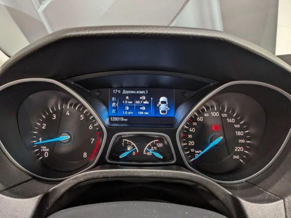 Ford Focus III Рестайлинг с пробегом 2018 года, цена 1 165 000 рублей, 128000 км, хэтчбек, Автокод Объявления