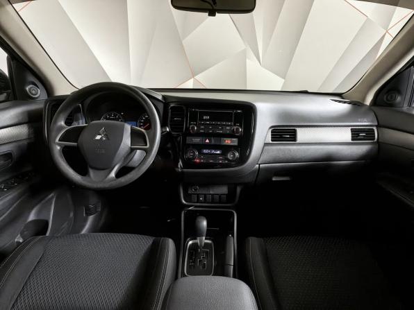 Mitsubishi Outlander III Рестайлинг 2 с пробегом 2018 года, цена 1 439 000 рублей, 175843 км, внедорожник, Автокод Объявления