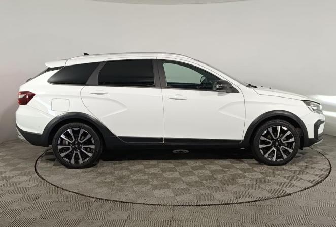 Lada (ВАЗ) Vesta I Рестайлинг (NG) с пробегом 2025 года, цена 1 720 000 рублей, 25619 км, универсал, Автокод Объявления