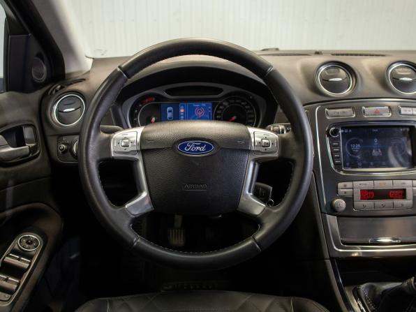 Ford Mondeo IV Рестайлинг с пробегом 2010 года, цена 875 000 рублей, 222843 км, седан, Автокод Объявления
