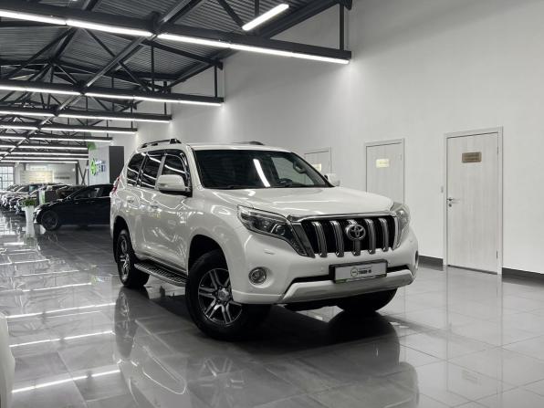 Toyota Land Cruiser Prado 150 Series Рестайлинг 1 с пробегом 2014 года, цена 2 545 000 рублей, 260493 км, внедорожник, Автокод Объявления