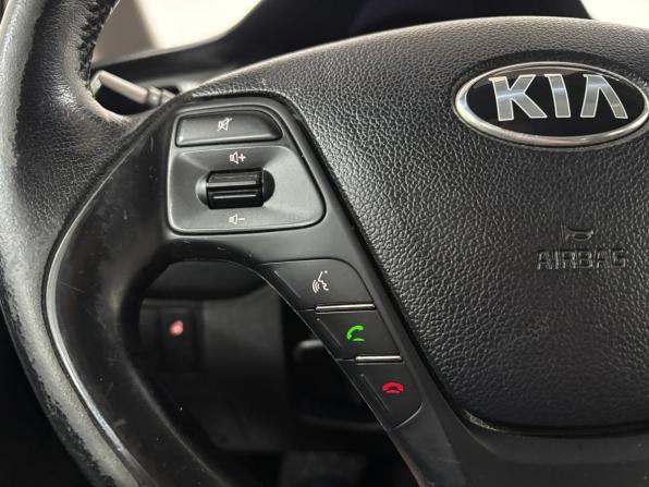 Kia Ceed II с пробегом 2015 года, цена 1 000 000 рублей, 142062 км, хэтчбек, Автокод Объявления