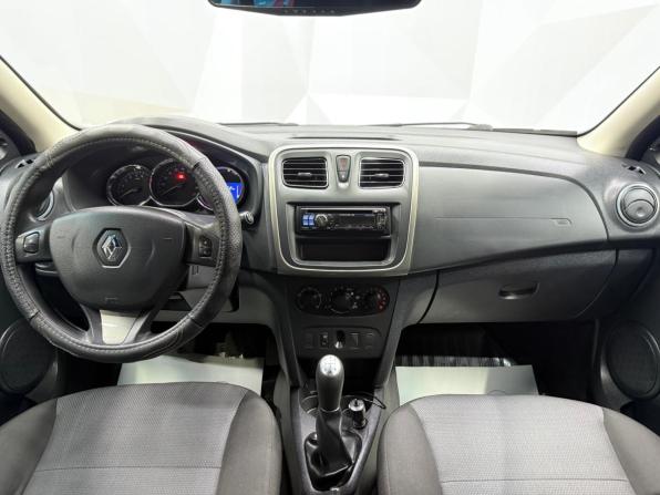 Renault Sandero II с пробегом 2014 года, цена 670 000 рублей, 142892 км, хэтчбек, Автокод Объявления