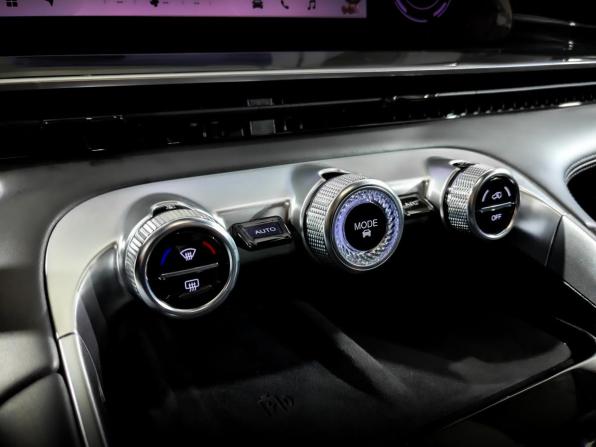Exeed RX с пробегом 2024 года, цена 3 375 000 рублей, 19369 км, внедорожник, Автокод Объявления