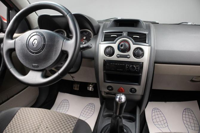 Renault Megane II с пробегом 2005 года, цена 309 000 рублей, 318000 км, седан, Автокод Объявления