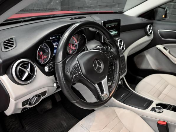 Mercedes-Benz GLA I (X156) с пробегом 2014 года, цена 2 190 000 рублей, 135620 км, внедорожник, Автокод Объявления