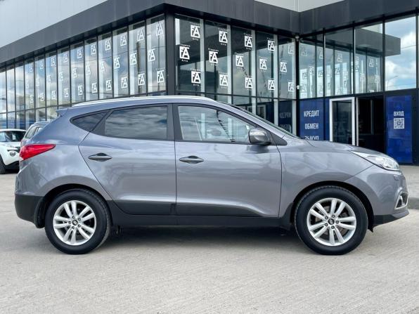 Hyundai ix35 I Рестайлинг с пробегом 2013 года, цена 1 430 000 рублей, 110969 км, внедорожник, Автокод Объявления