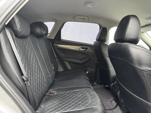 Haval Jolion I с пробегом 2021 года, цена 1 650 000 рублей, 40866 км, внедорожник, Автокод Объявления