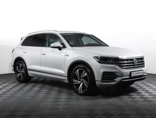 Volkswagen Touareg III с пробегом 2019 года, цена 4 390 000 рублей, 106823 км, внедорожник, Автокод Объявления