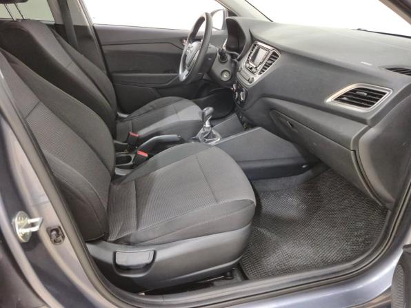 Hyundai Solaris II с пробегом 2019 года, цена 1 330 000 рублей, 127700 км, седан, Автокод Объявления