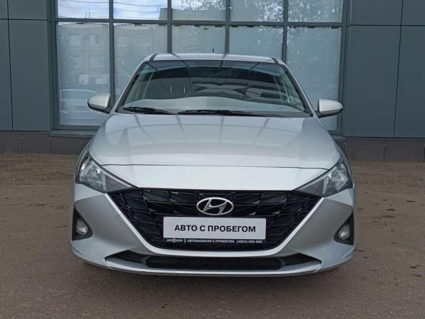 Hyundai Solaris II Рестайлинг с пробегом 2021 года, цена 1 575 000 рублей, 70500 км, седан, Автокод Объявления