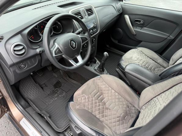 Renault Sandero II Рестайлинг с пробегом 2020 года, цена 1 190 000 рублей, 90000 км, хэтчбек, Автокод Объявления