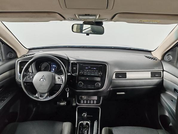 Mitsubishi Outlander III Рестайлинг 3 с пробегом 2018 года, цена 1 349 000 рублей, 310235 км, внедорожник, Автокод Объявления
