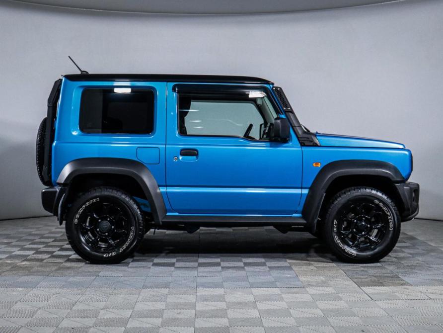 Suzuki Jimny IV Москва  - изображение 4