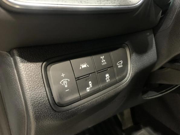 Hyundai Santa Fe IV с пробегом 2020 года, цена 2 545 000 рублей, 241105 км, внедорожник, Автокод Объявления