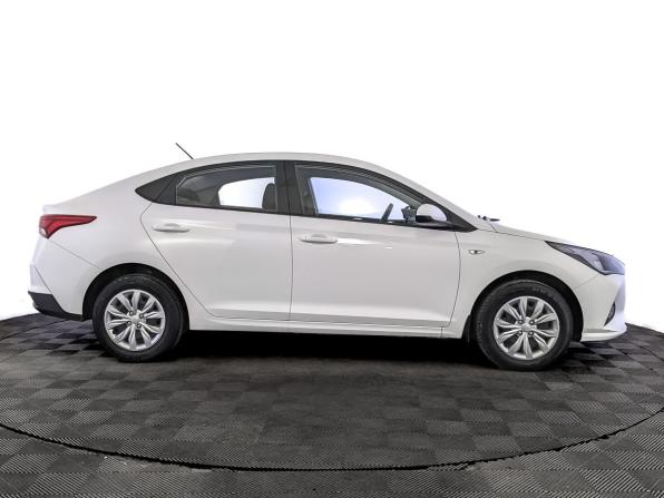 Hyundai Solaris II Рестайлинг с пробегом 2022 года, цена 1 485 000 рублей, 126387 км, седан, Автокод Объявления