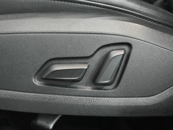 Audi A4 V (B9) с пробегом 2019 года, цена 2 700 000 рублей, 84291 км, седан, Автокод Объявления