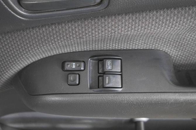 Toyota Succeed I с пробегом 2003 года, цена 529 000 рублей, 372569 км, универсал, Автокод Объявления