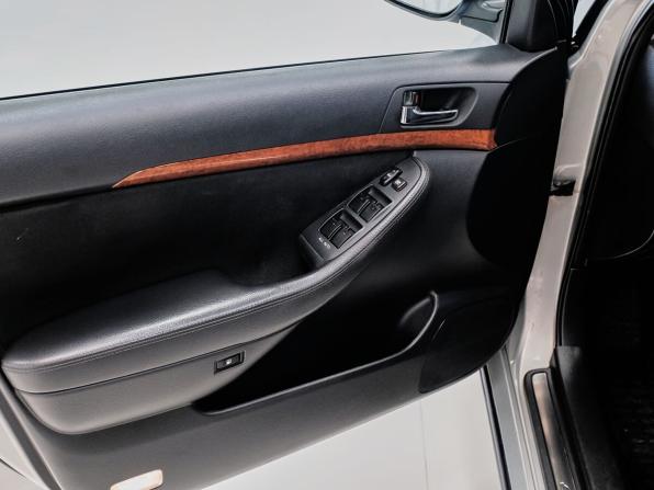 Toyota Avensis II Рестайлинг с пробегом 2007 года, цена 860 000 рублей, 236718 км, седан, Автокод Объявления