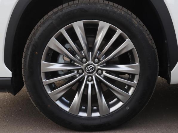 Toyota Highlander IV (XU70) с пробегом 2024 года, цена 5 050 000 рублей, 9000 км, внедорожник, Автокод Объявления
