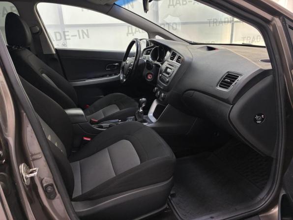 Kia Ceed II с пробегом 2014 года, цена 990 000 рублей, 217000 км, универсал, Автокод Объявления