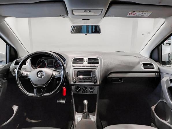 Volkswagen Polo V Рестайлинг с пробегом 2016 года, цена 1 081 000 рублей, 107780 км, седан, Автокод Объявления