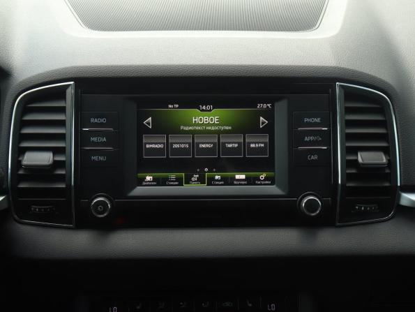 Skoda Karoq I с пробегом 2020 года, цена 2 197 000 рублей, 132522 км, внедорожник, Автокод Объявления