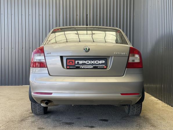 Skoda Octavia II (A5) Рестайлинг с пробегом 2012 года, цена 797 000 рублей, 182687 км, лифтбек, Автокод Объявления