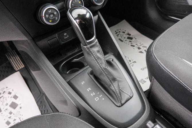Lada (ВАЗ) Vesta I с пробегом 2024 года, цена 1 299 000 рублей, 53100 км, седан, Автокод Объявления