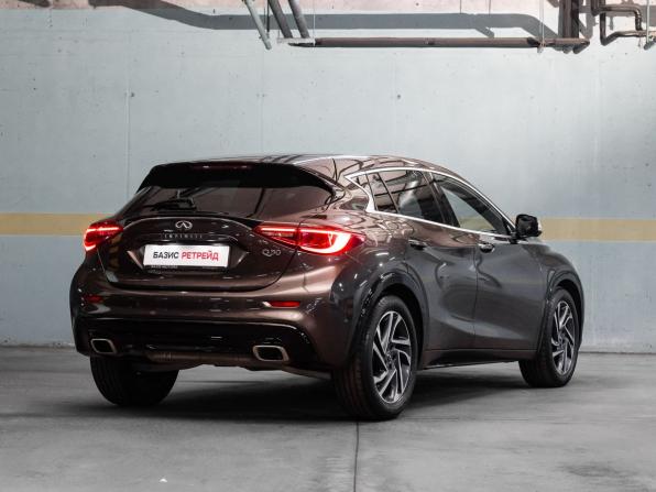 Infiniti Q30 с пробегом 2016 года, цена 2 100 000 рублей, 104395 км, хэтчбек, Автокод Объявления