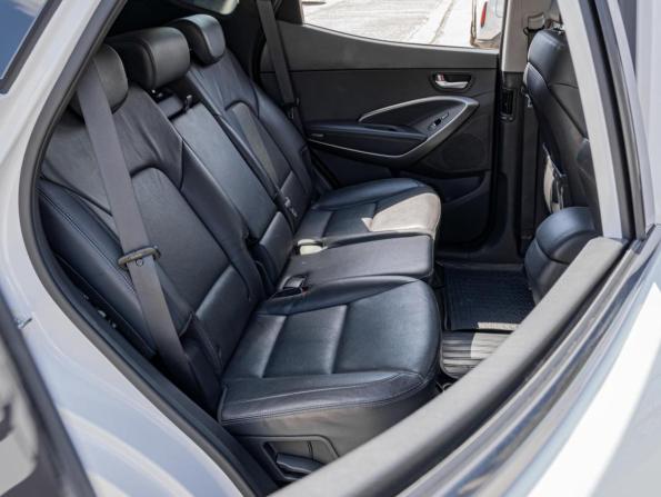 Hyundai Santa Fe III Рестайлинг с пробегом 2017 года, цена 2 247 000 рублей, 136113 км, внедорожник, Автокод Объявления