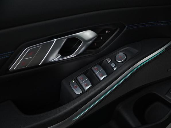 BMW 3 серии VII (G2x) с пробегом 2021 года, цена 6 399 077 рублей, 53527 км, седан, Автокод Объявления