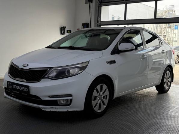 Kia Rio III Рестайлинг с пробегом 2016 года, цена 935 000 рублей, 204860 км, седан, Автокод Объявления