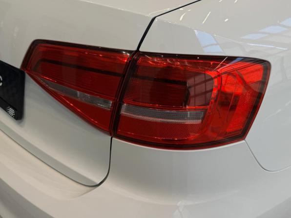 Volkswagen Jetta VI Рестайлинг с пробегом 2015 года, цена 1 110 000 рублей, 139000 км, седан, Автокод Объявления