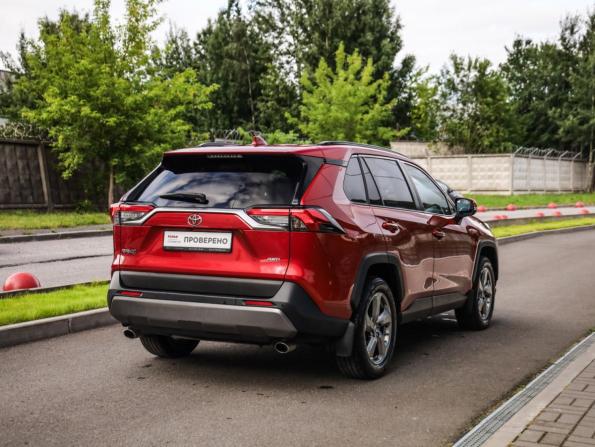 Toyota RAV4 V (XA50) с пробегом 2021 года, цена 3 199 000 рублей, 57629 км, внедорожник, Автокод Объявления