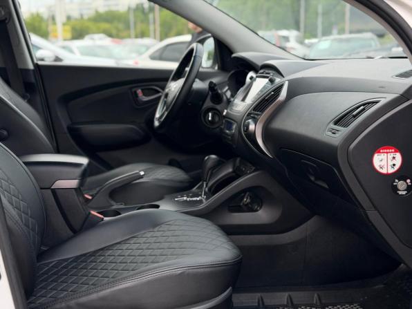 Hyundai ix35 I Рестайлинг с пробегом 2014 года, цена 1 160 000 рублей, 194100 км, внедорожник, Автокод Объявления