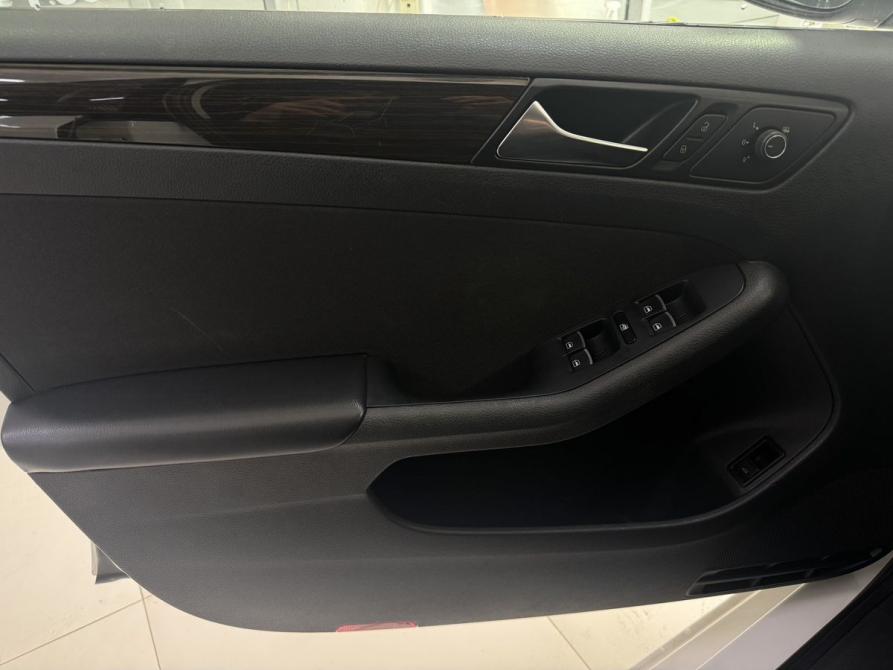 Volkswagen Jetta VI Рестайлинг Минеральные Воды  - изображение 12