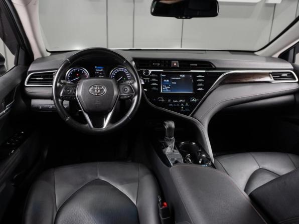 Toyota Camry VIII (XV70) с пробегом 2019 года, цена 2 719 000 рублей, 105506 км, седан, Автокод Объявления