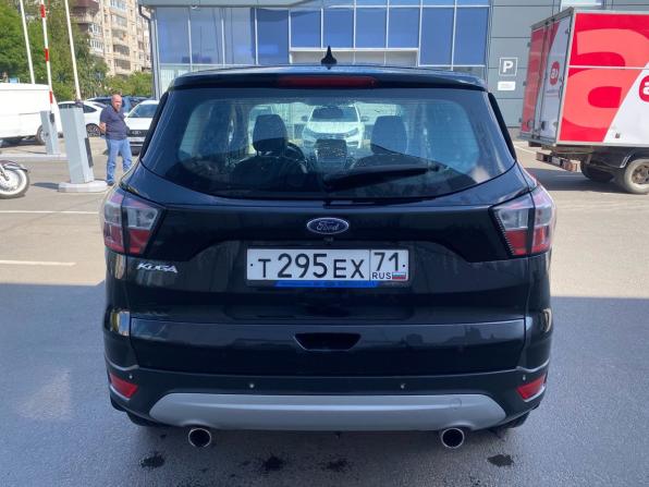 Ford Kuga II Рестайлинг с пробегом 2017 года, цена 1 590 000 рублей, 124000 км, внедорожник, Автокод Объявления