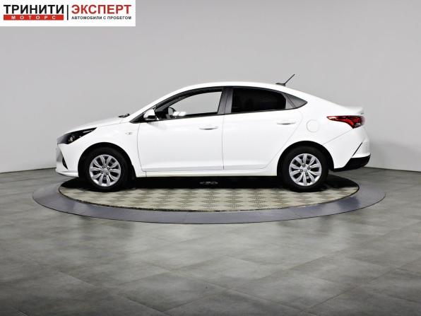 Hyundai Solaris II Рестайлинг с пробегом 2020 года, цена 1 657 000 рублей, 74380 км, седан, Автокод Объявления