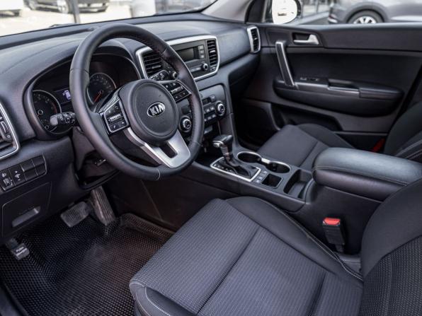 Kia Sportage IV Рестайлинг с пробегом 2019 года, цена 1 991 600 рублей, 123000 км, внедорожник, Автокод Объявления