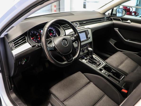 Volkswagen Passat B8 с пробегом 2015 года, цена 1 450 000 рублей, 216254 км, седан, Автокод Объявления