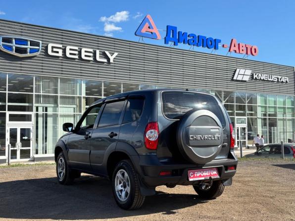 Chevrolet Niva I Рестайлинг с пробегом 2020 года, цена 720 000 рублей, 111200 км, внедорожник, Автокод Объявления
