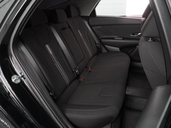 Hyundai Elantra VII (CN7) с пробегом 2021 года, цена 2 069 000 рублей, 114977 км, седан, Автокод Объявления