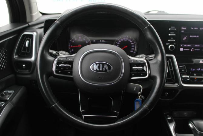 Kia Sorento IV с пробегом 2021 года, цена 2 950 000 рублей, 61000 км, внедорожник, Автокод Объявления