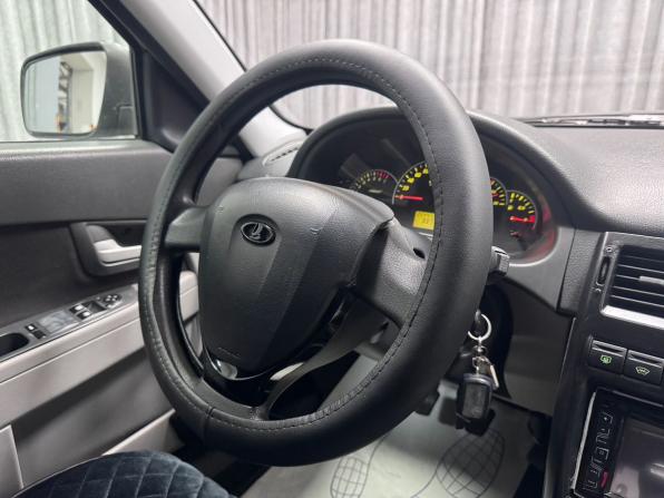 Lada (ВАЗ) Priora I с пробегом 2010 года, цена 334 000 рублей, 224413 км, хэтчбек, Автокод Объявления