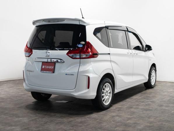 Honda Freed II с пробегом 2016 года, цена 1 360 000 рублей, 188233 км, компактвэн, Автокод Объявления