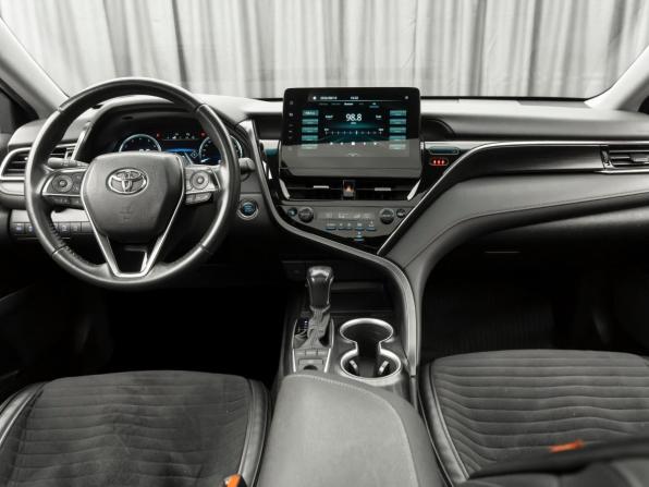 Toyota Camry VIII (XV70) Рестайлинг с пробегом 2023 года, цена 3 349 000 рублей, 91504 км, седан, Автокод Объявления